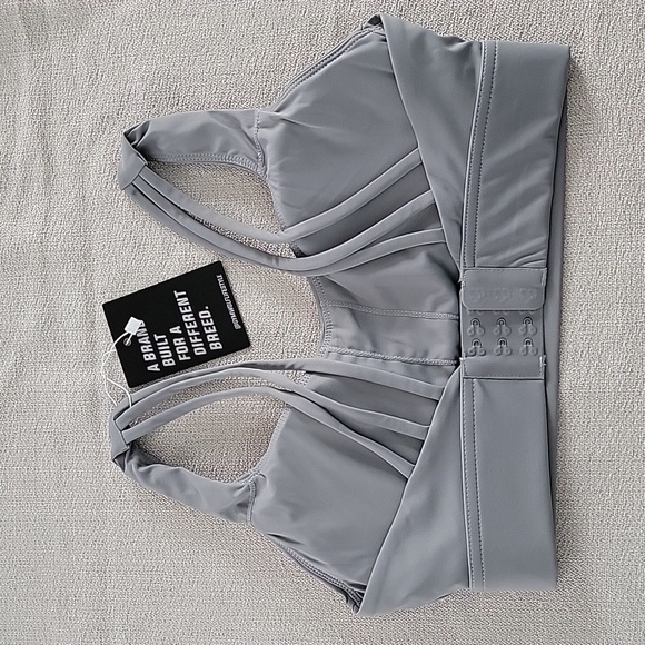 Gym Wolf Sports Bra - Picture 2 of 2